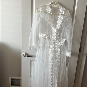 Elegant Sheer Lace Robe
